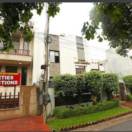 Hotel Pacific Inn Huda City Centre Gurgaon Bagian luar foto